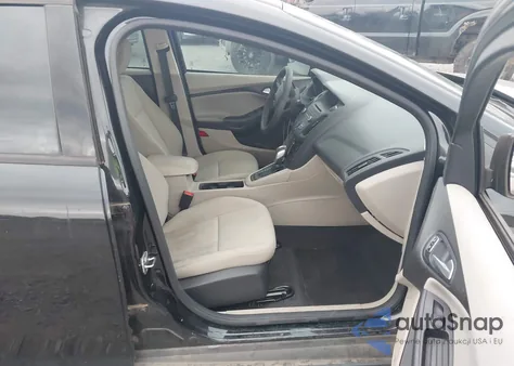 2015 Ford Focus Se из США, поврежденный, VIN 1FADP3F24FL356469